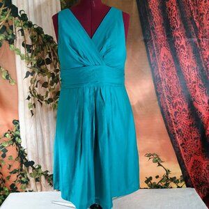 EUC The Limited Size 14 Teal V-Neck Sleeveless Fit & Flare Cocktail Party Dress